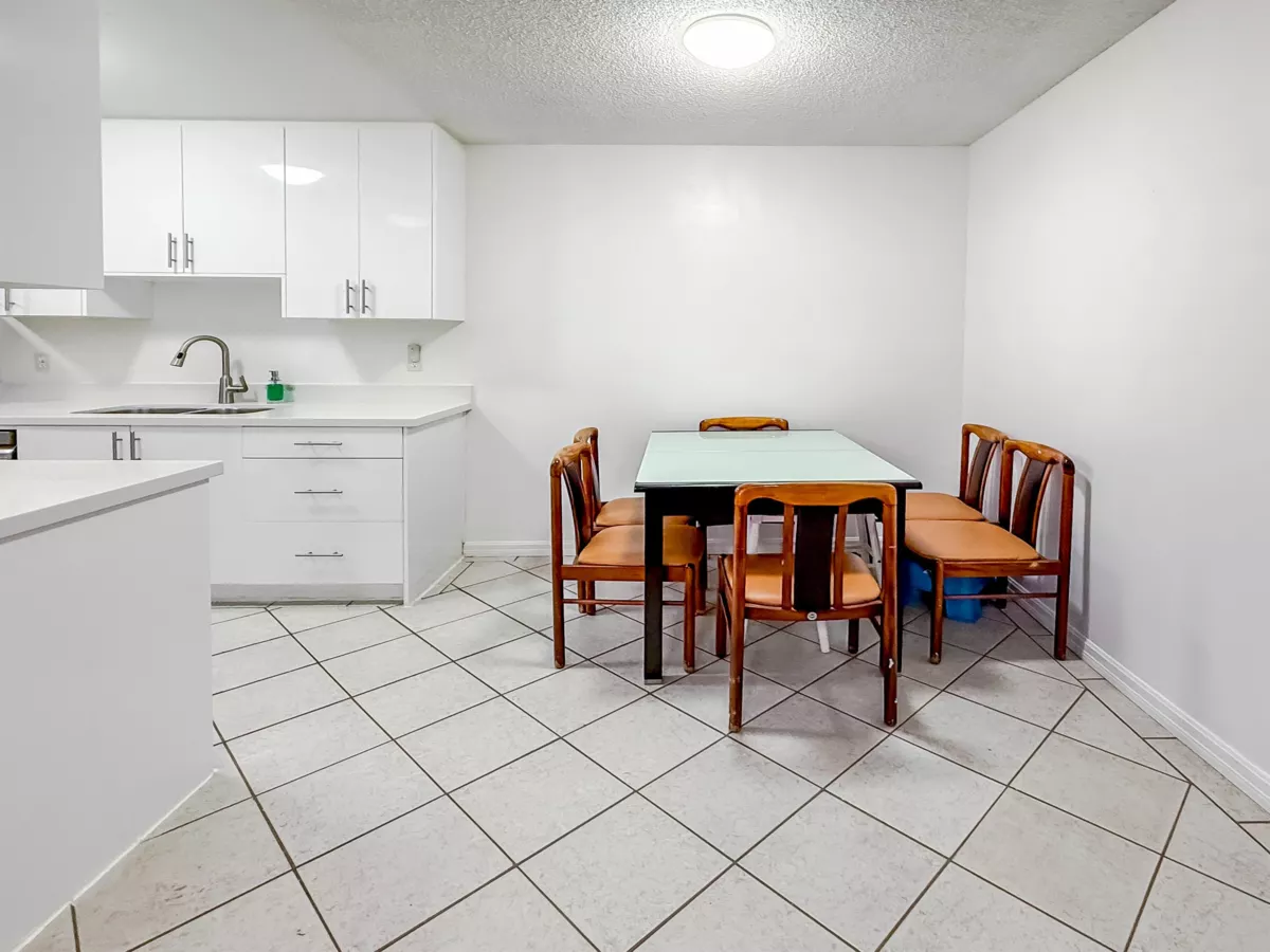 Primary Bedroom Photo of 124 9101 Horne Street, Burnaby, BC