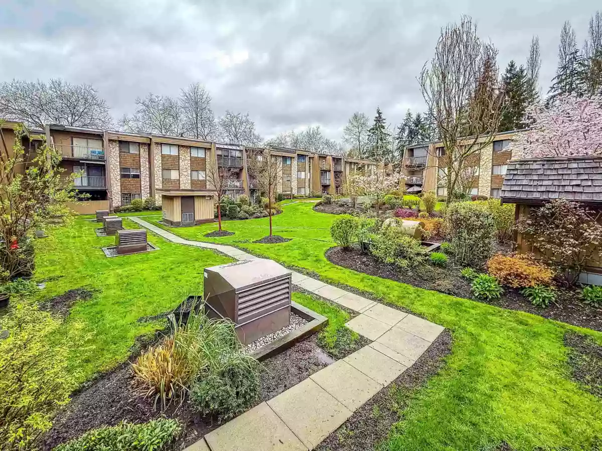 Staircase Photo of 124 9101 Horne Street, Burnaby, BC