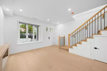 2996 E 8th Avenue, Vancouver, BC, Vancouver — Half Duplex for sale
