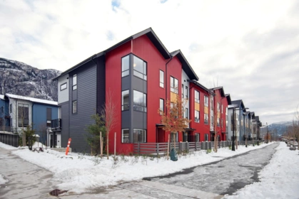 38097 Helm Way, Squamish, BC, Squamish — Townhouse for sale