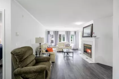 208 12125 75a Avenue, Surrey, BC, Surrey — Apartment/Condo for sale