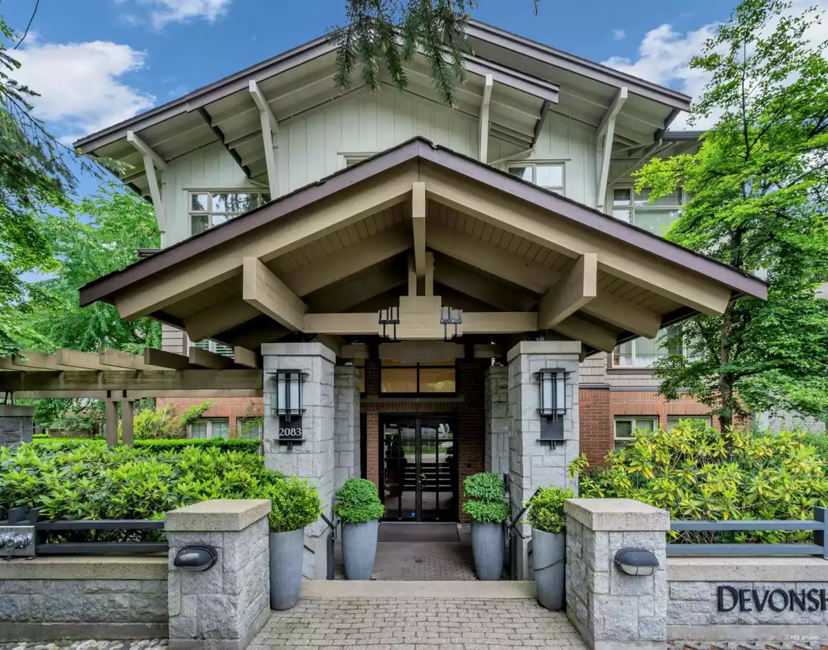 Exterior Front Photo of 307 2083 W 33 Avenue, Vancouver, BC