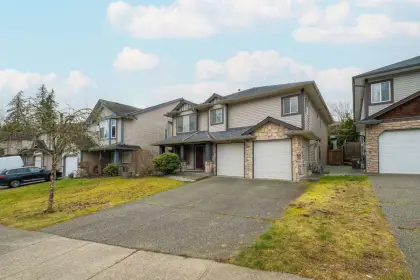 11627 238a Street, Maple Ridge, BC, Maple Ridge — Single Family Residence for sale