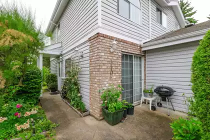 110 12233 92 Avenue, Surrey, BC, Surrey — Townhouse for sale