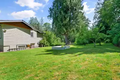 Outdoor Deck Photo of 9380 Hayward Street, Mission, BC