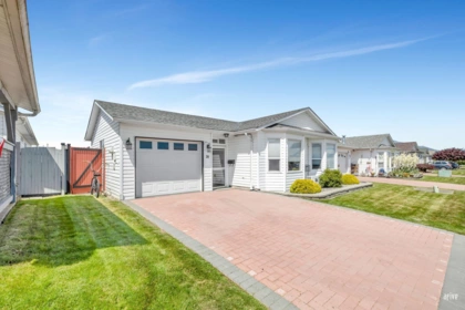 74 45918 Knight Road, Chilliwack, BC, Chilliwack — Single Family Residence for sale