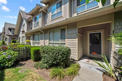 74 2738 158 Street, Surrey, BC, Surrey — Townhouse for sale