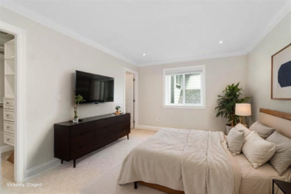 Hallway Photo of 3459 Darwin Avenue, Coquitlam, BC