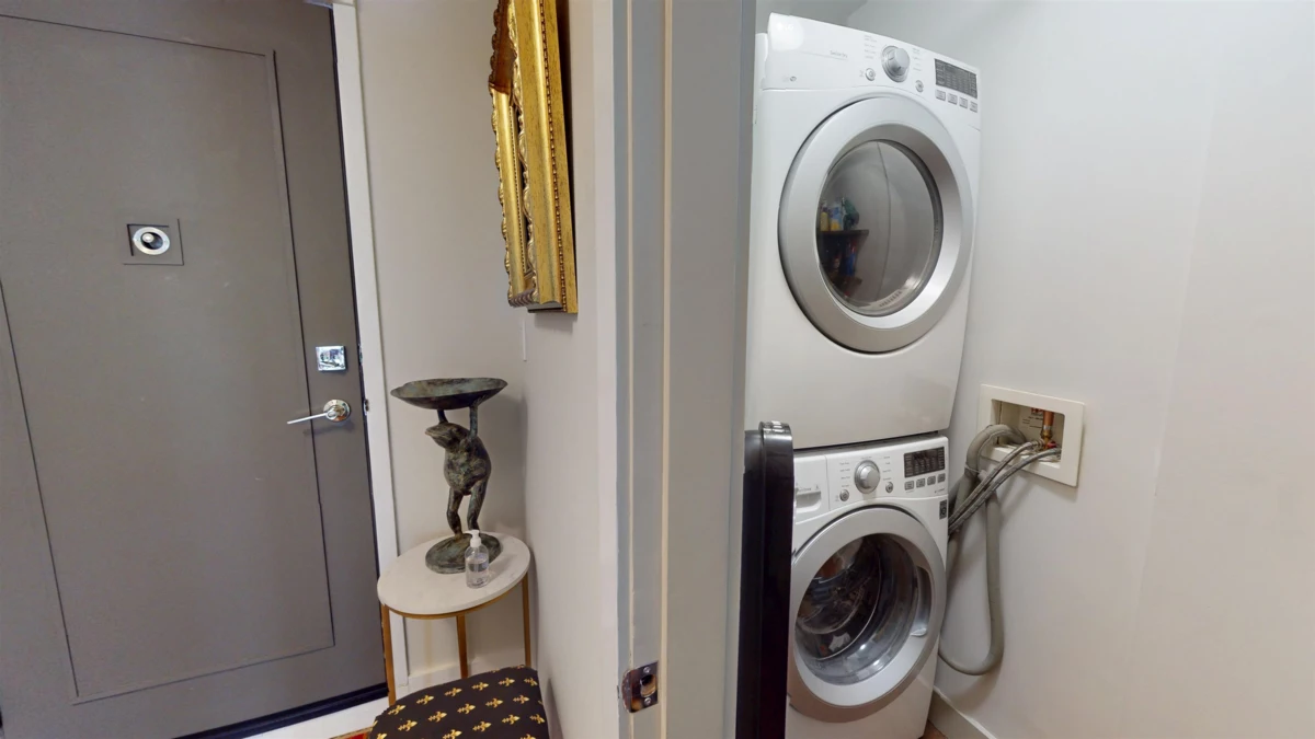 Primary Bedroom Photo of 403 985 W 10th Avenue, Vancouver, BC