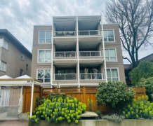 403 985 W 10th Avenue, Vancouver, BC