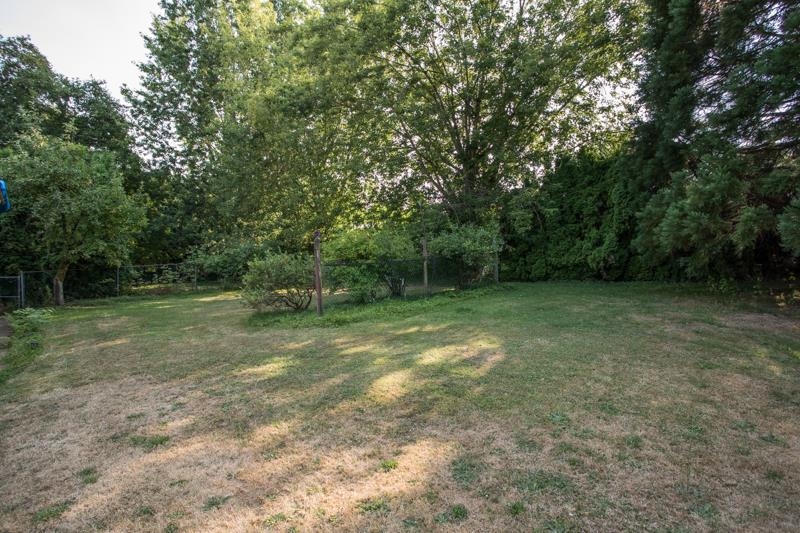 Dining Area Photo of 18278 21a Avenue, Surrey, BC