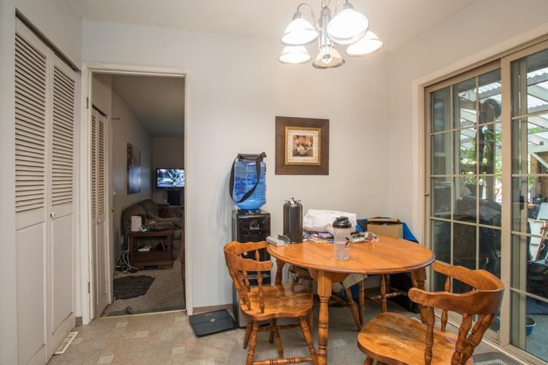 Primary Bathroom Photo of 18278 21a Avenue, Surrey, BC