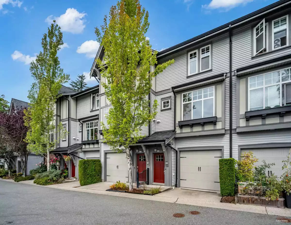 Entry Foyer Photo of 80 1320 Riley Street, Coquitlam, BC