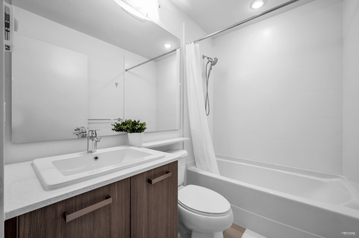 Powder Room Photo of 80 1320 Riley Street, Coquitlam, BC