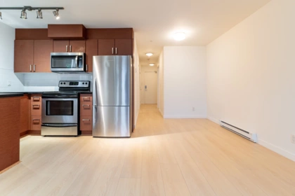 102 930 W 16th Avenue, Vancouver, BC, Vancouver — Apartment/Condo for sale