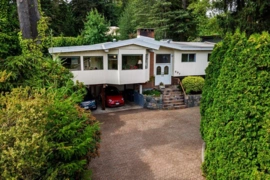 697 Plymouth Drive, North Vancouver, BC