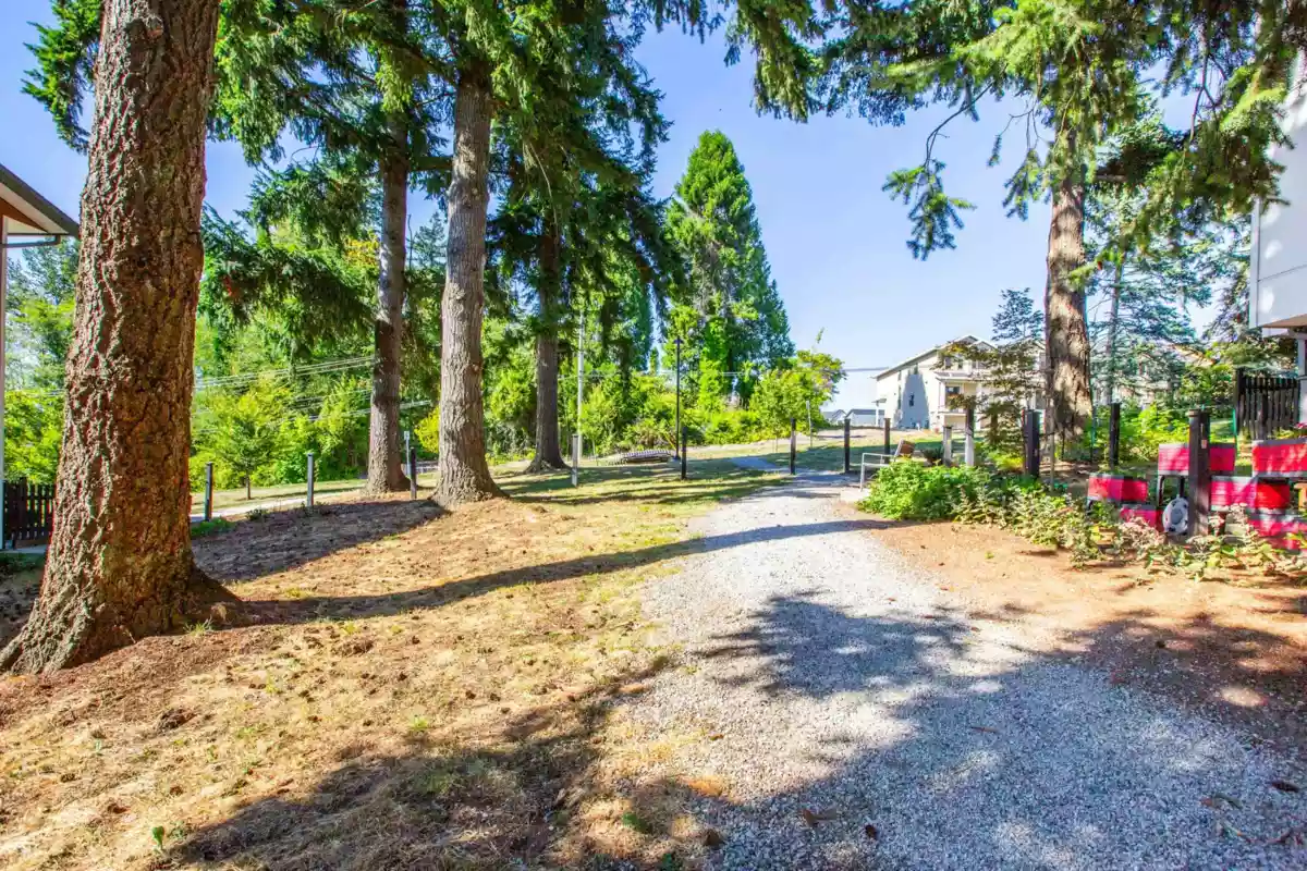 Community Amenities Photo (Clubhouse) of 45 16433 19 Avenue, Surrey, BC