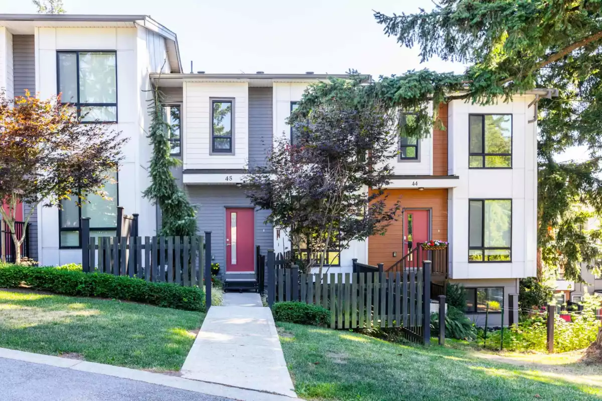 Exterior Rear Photo of 45 16433 19 Avenue, Surrey, BC