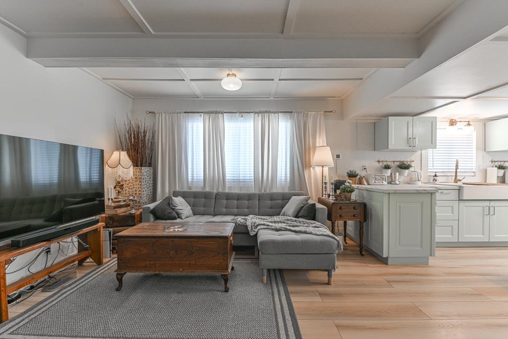 Family Room Photo of 2 41711 Taylor Road, Mission, BC