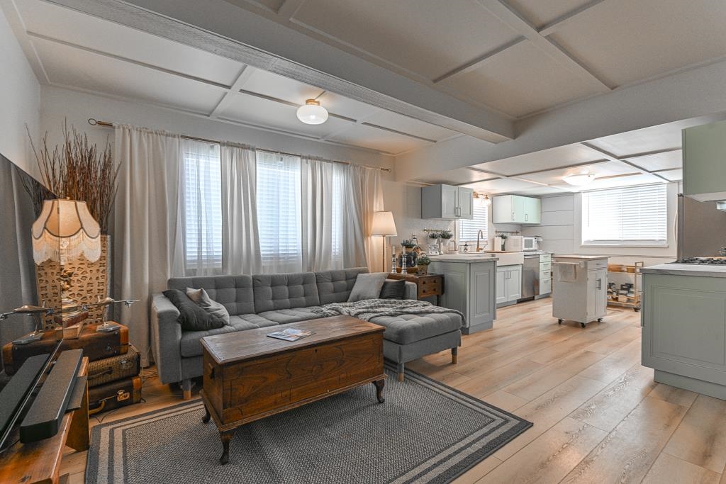 Living Room Photo of 2 41711 Taylor Road, Mission, BC