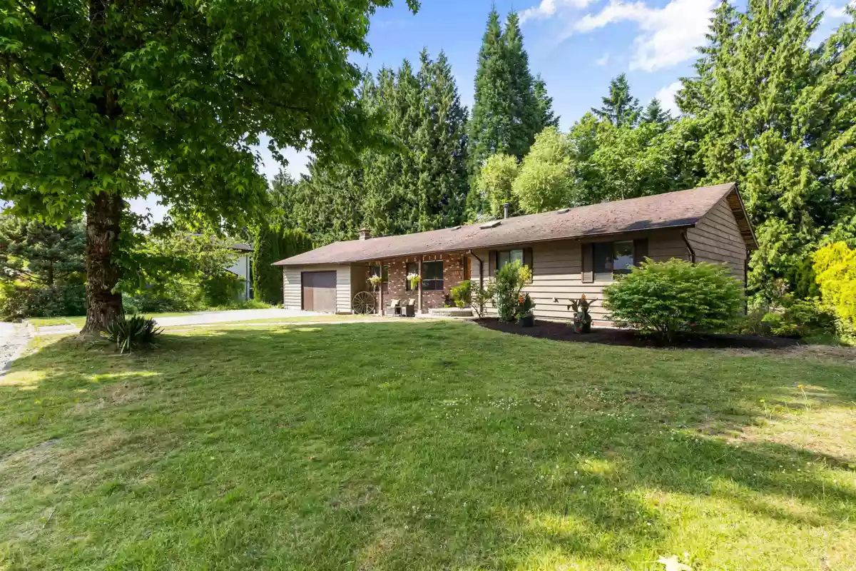 Exterior Front Photo of 20813 47 Avenue, Langley, BC