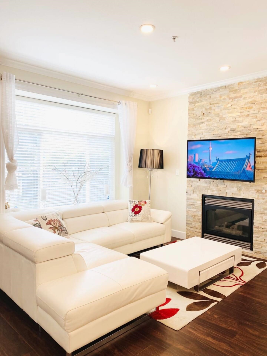 Living Room Photo of 6451 Beatrice Street, Vancouver, BC