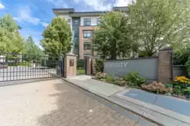 214 20068 Fraser Highway, Langley, BC