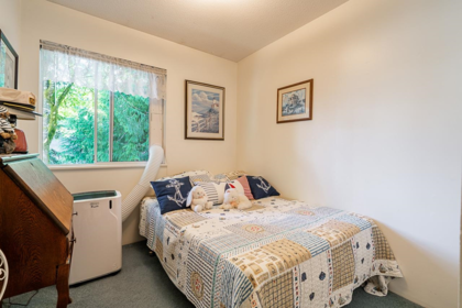 Mudroom Photo of 19850 54 Avenue, Langley, BC