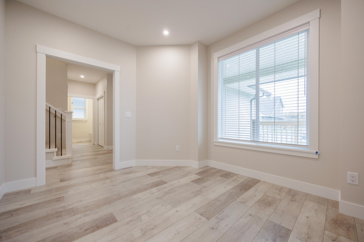 Breakfast Nook Photo of 102 6211 Chilliwack River Road, Chilliwack, BC