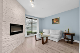 211 5818 Lincoln Street, Vancouver, BC