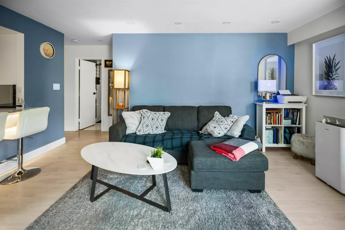 Primary Bedroom Photo of 101 2121 W 6th Avenue, Vancouver, BC