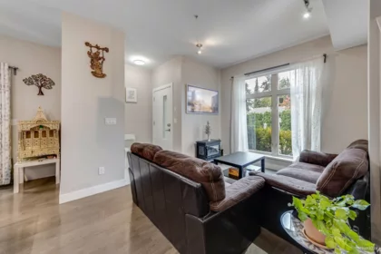 9 10119 River Drive, Richmond, BC, Richmond — Townhouse for sale