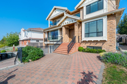 4215 Watling Street, Burnaby, BC, Burnaby — Single Family Residence for sale