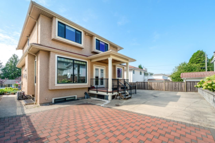 Outdoor Patio Photo of 4215 Watling Street, Burnaby, BC