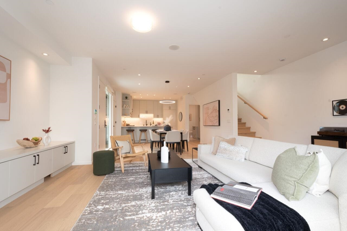 Pantry Photo of 122 E 17th Avenue, Vancouver, BC