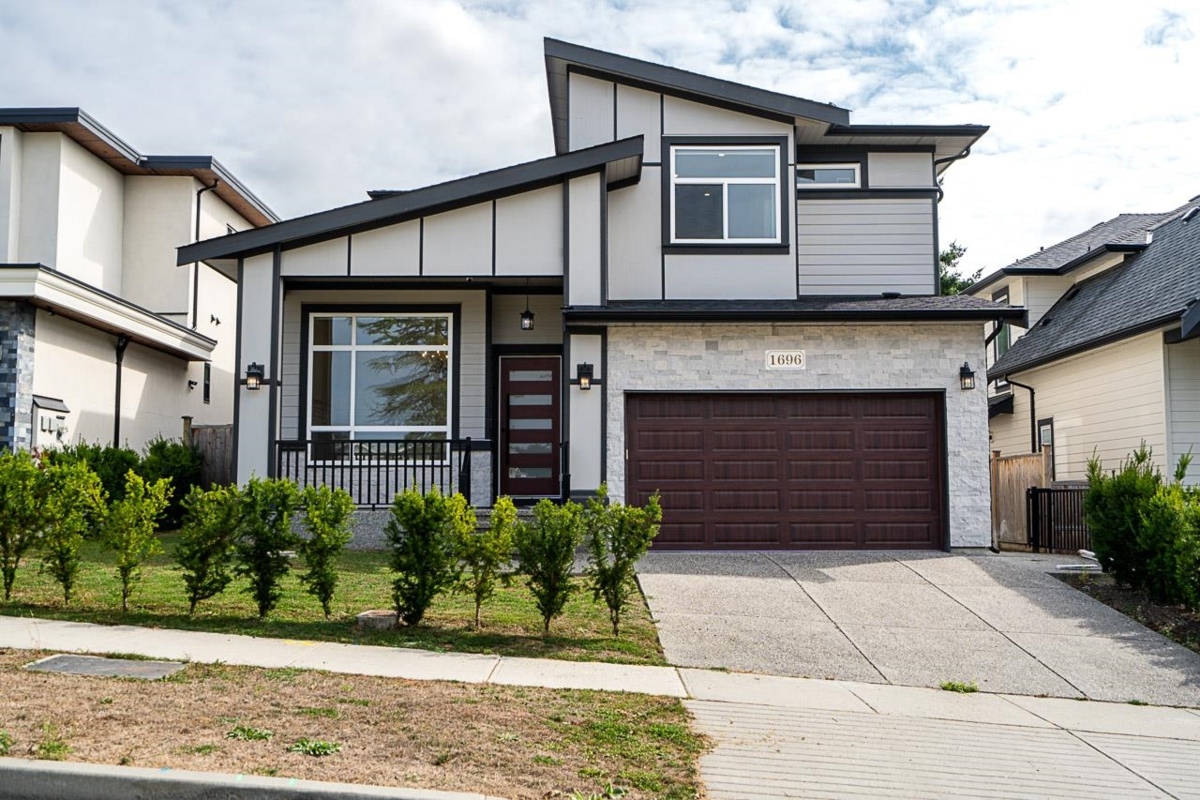 Aerial View of 1696 166a Street, Surrey, BC