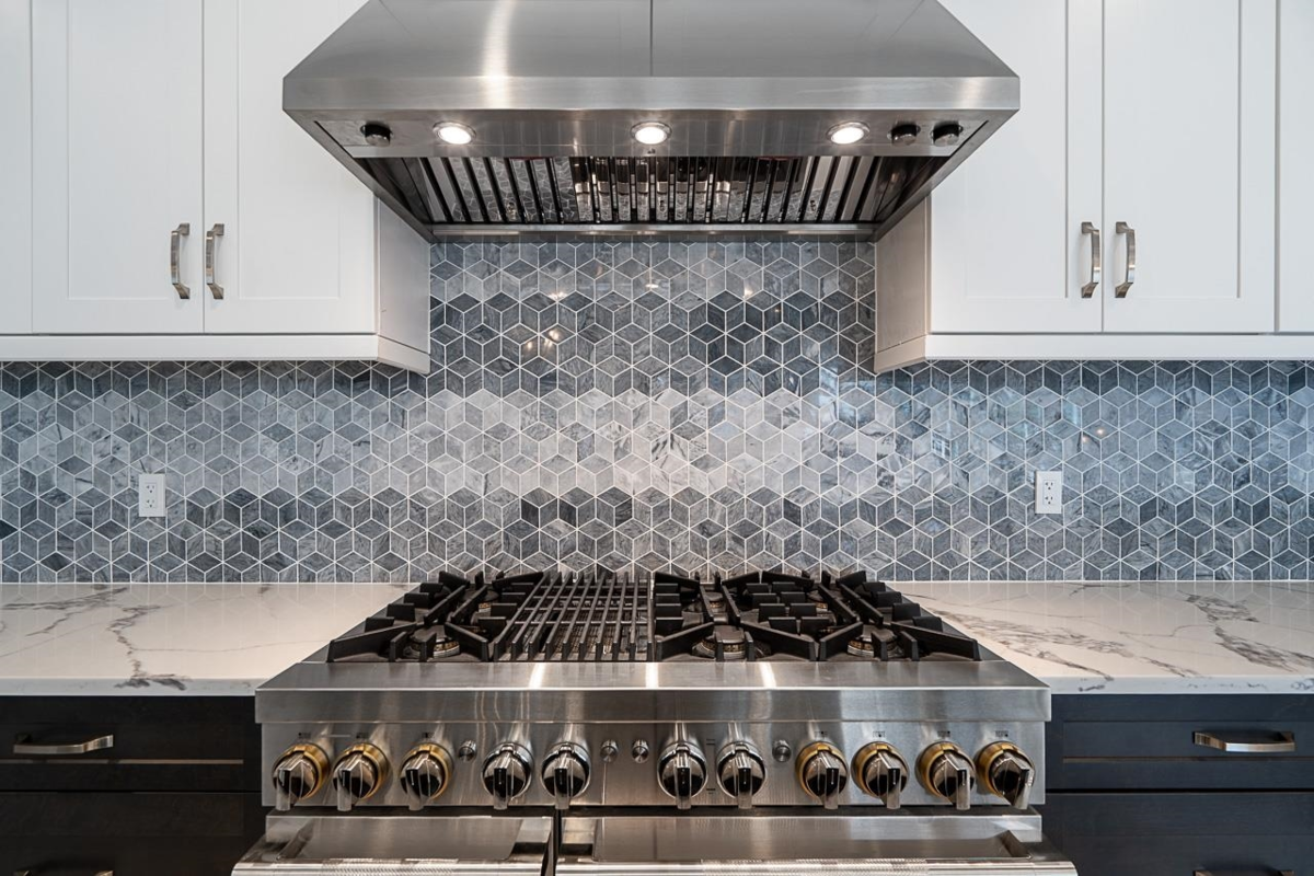 Breakfast Nook Photo of 1696 166a Street, Surrey, BC