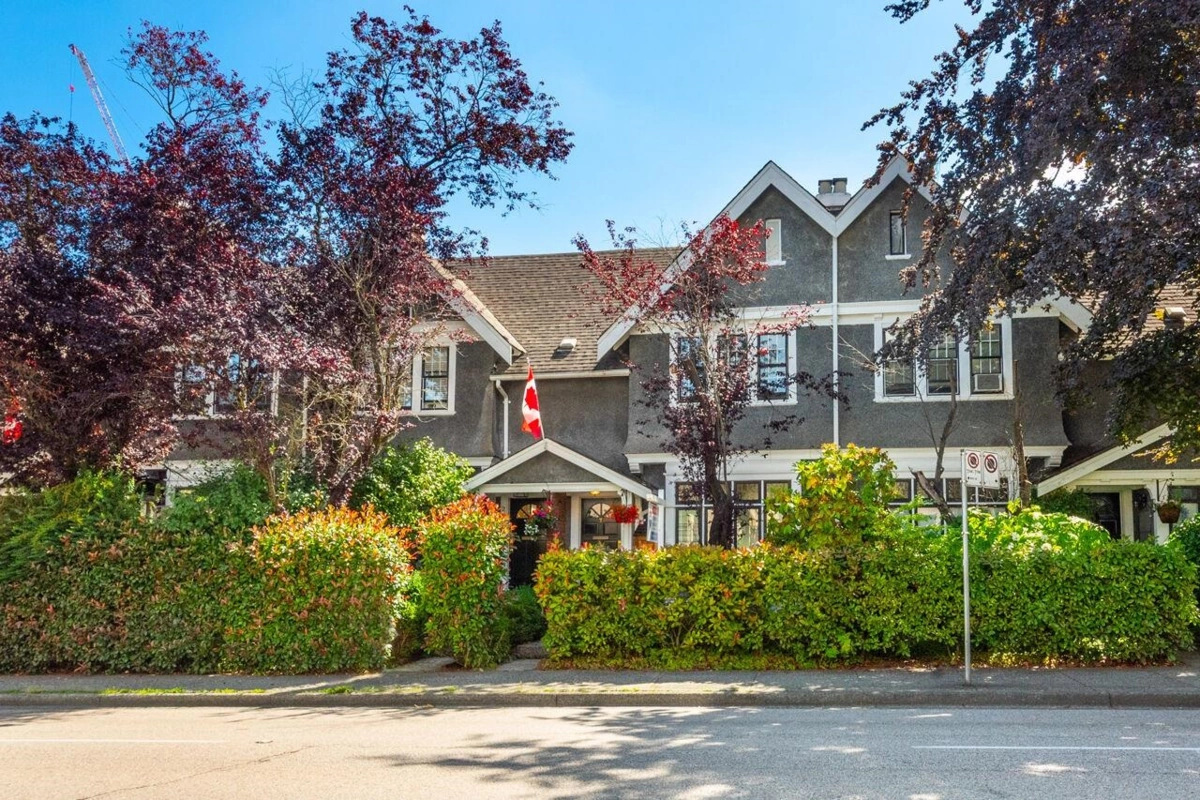 Exterior Front Photo of 2640 Hemlock Street, Vancouver, BC