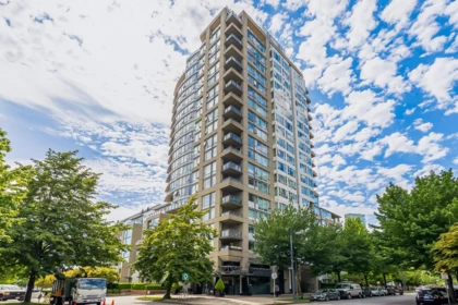1605 1383 Marinaside Crescent, Vancouver, BC, Vancouver — Apartment/Condo for sale