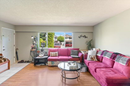 3263 Vincent Street, Port Coquitlam, BC, Port Coquitlam — Row House (Non-Strata) for sale