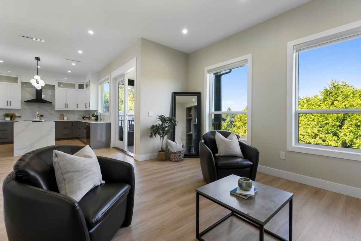 Breakfast Nook Photo of 13955 60a Avenue, Surrey, BC