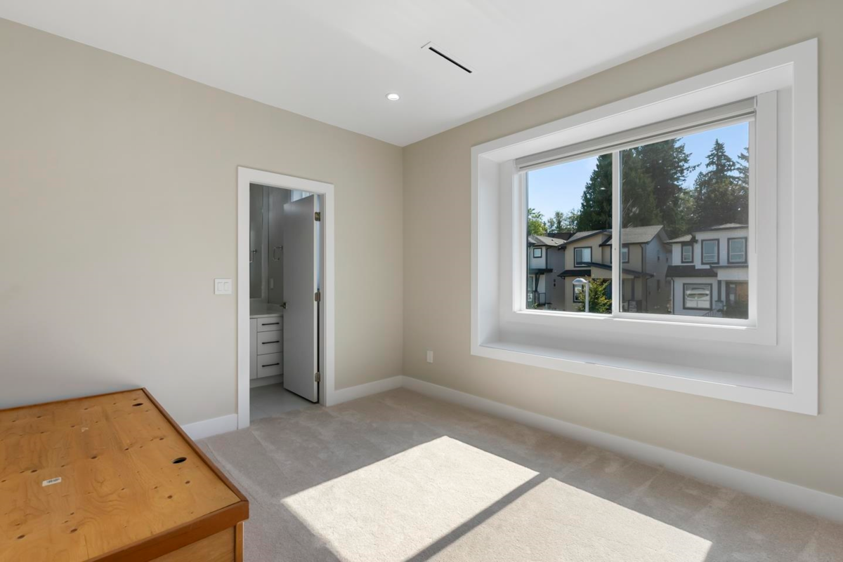 Front Yard Photo of 13955 60a Avenue, Surrey, BC