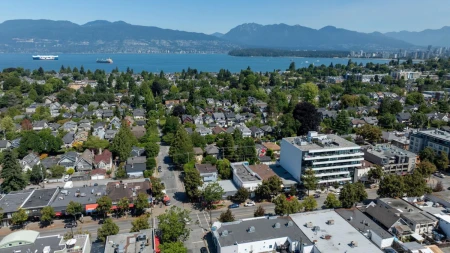 3192 W 8th Avenue, Vancouver, BC, Vancouver — Single Family Residence for sale