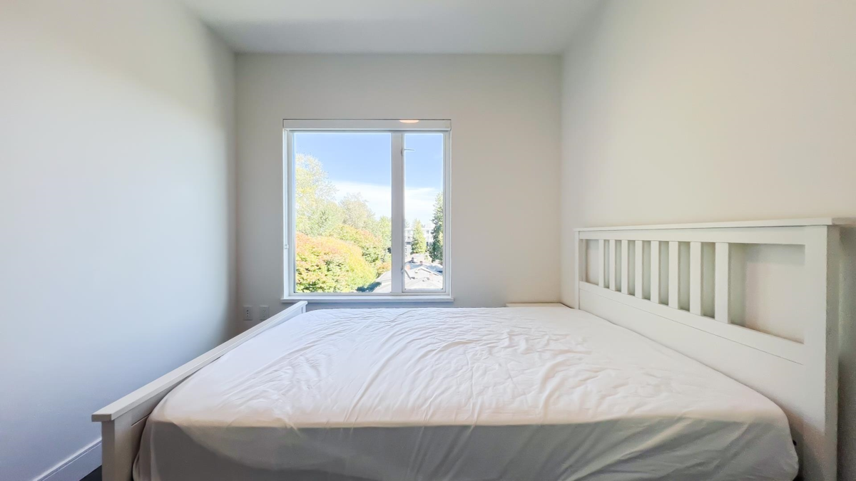 Breakfast Nook Photo of 402 488 W 58th Avenue, Vancouver, BC