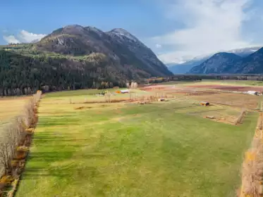 Aerial View of 9115 Pemberton Meadows Road, Pemberton, BC