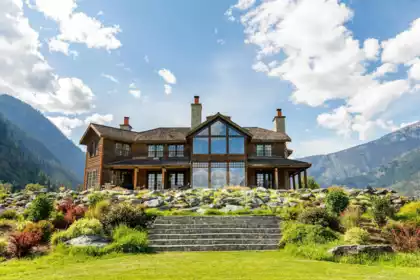 9115 Pemberton Meadows Road, Pemberton, BC, Pemberton — Single Family Residence for sale