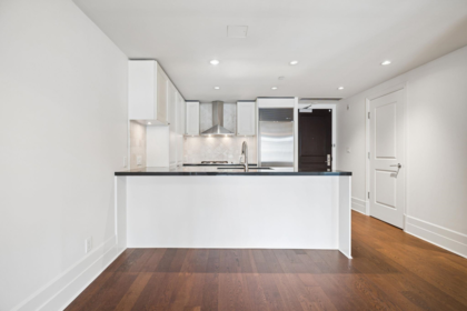 Breakfast Nook Photo of 300 533 Waters Edge Crescent, West Vancouver, BC