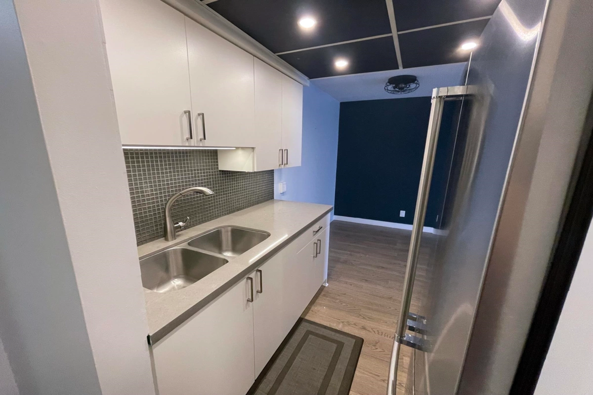 Pantry Photo of 205 1515 E 5th Avenue, Vancouver, BC