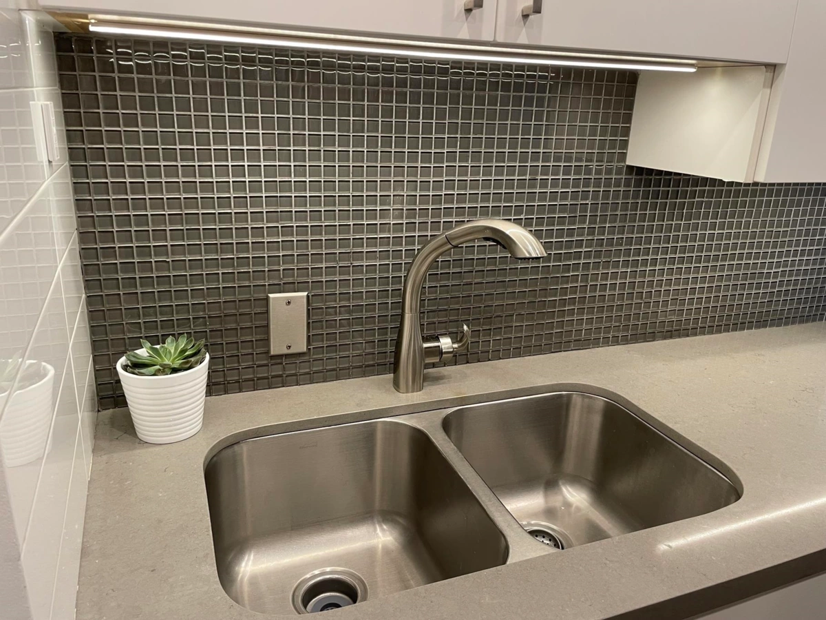 Primary Bedroom Photo of 205 1515 E 5th Avenue, Vancouver, BC