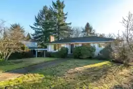 7046 Hillview Street, Burnaby, BC